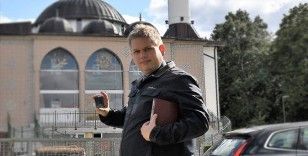 Irkçı siyasetçi Paludan, İsveç'te polis korumasında Kur'an-ı Kerim yakmaya devam ediyor