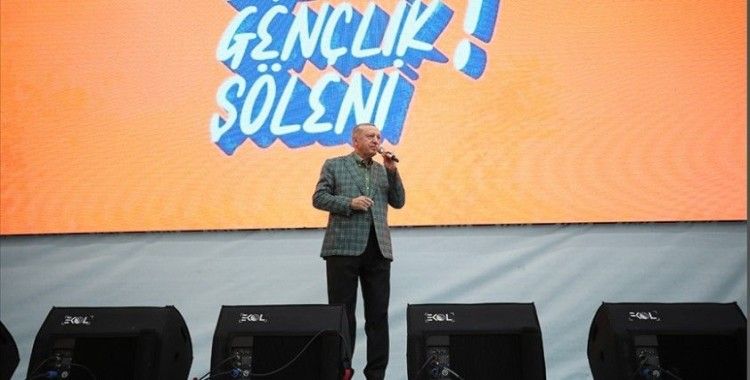 Cumhurbaşkanı Erdoğan: Geleceğe yine omuz omuza yürüyeceğiz