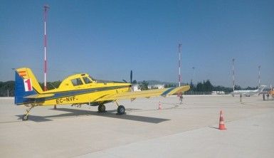 Yangın söndürme uçakları İzmir'e geldi