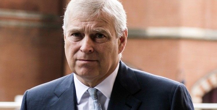 İngiltere Kraliçesi II. Elizabeth’in oğlu York Dükü Prens Andrew Covid-19’a yakalandı