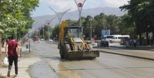 Erzincan’da sel felaketinin yaraları sarılıyor