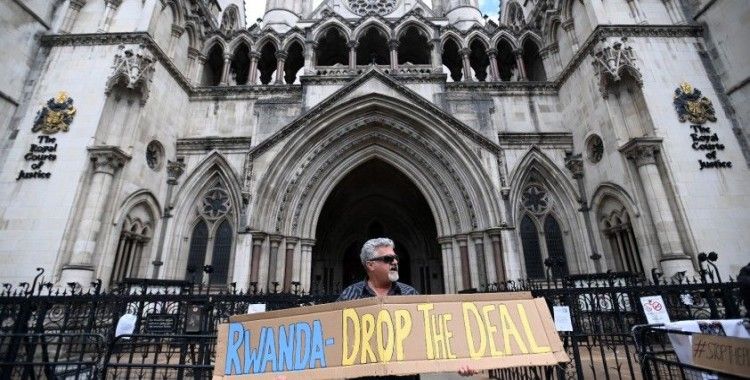 İngiltere’de Temyiz Mahkemesi’nden sığınmacıların Ruanda’ya gönderilmesine onay