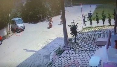 Yolda yürüyen kadını iterek düşürdü, hiçbir şey yokmuş gibi yoluna devam etti