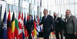 Milli Savunma Bakanı Akar, NATO Karargahı'na geldi