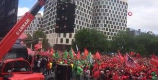 Belçika’da alım gücü azalan işçiler greve gitti