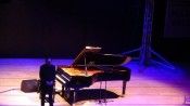  Dünyaca ünlü piyanist binlerce kişiye konser verdi