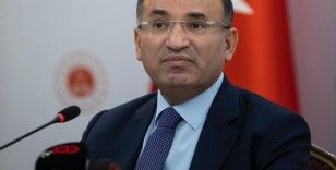 Adalet Bakanı Bozdağ: 'Adayımız Cumhurbaşkanı Recep Tayyip Erdoğan’dır, adaylığı yasaldır'