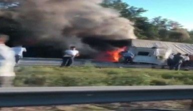 Sürücü, yanan tırın içerisinde hayatını kaybetti