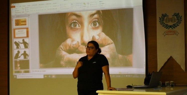 Yenişehir'de 'Aile İçi Psikolojik Şiddet ve Kadına Yönelik Şiddete Hayır' seminerleri düzenlendi