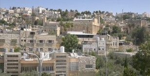 Yahudi yerleşimciler İsrail askerleri eşliğinde Batı Şeria'da bir Filistinlinin evini ele geçirdi