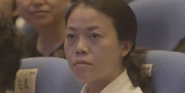Asya'nın en zengin kadını servetinin yarısını kaybetti