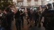 Atina'da, açlık grevindeki tutuklunun destekçilerine polis müdahalesi