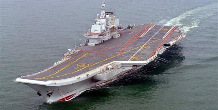Pelosi Tayvan'da beklenirken gerilim dorukta: Çin'in 2 uçak gemisi Güney Çin Denizi'nde