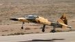 İran'da savaş uçağı düştü: 2 yaralı