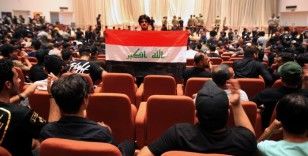 Mukteda Sadr’dan, Irak meclisinin feshedilmesi ve erken seçim çağrısı