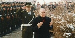 Boşnak lider Aliya İzetbegoviç doğumunun 97. yılında özlemle anılıyor