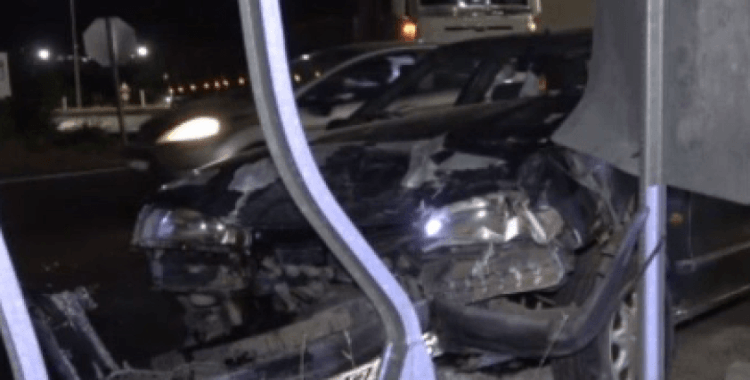 Kırıkkale'de iki otomobil çarpıştı: Aynı aileden 5 kişi yaralandı