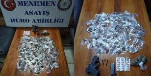İzmir’de oto yıkamacıya uyuşturucu operasyonu: 2 gözaltı