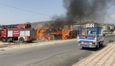 Tüp bomba gibi patladı, marangoz dükkanı küle döndü