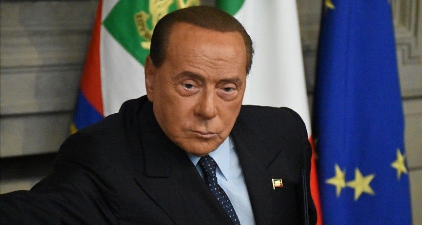 Berlusconi ha iniziato a 85 anni