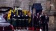 Kraliçe II. Elizabeth’in cenazesi Holyroodhouse Sarayı’na getirildi