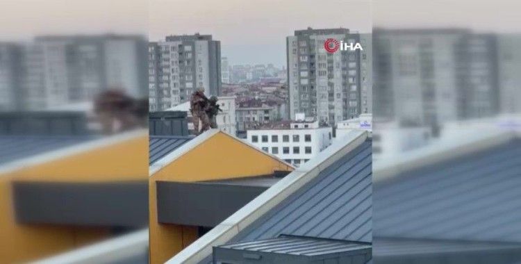 Gasp çetesine film gibi operasyon: Kaçarken çatıda yakalandı