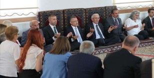 Cumhurbaşkanı Yardımcısı Oktay, Sivas'ta Alibaba Cemevi'ni ziyaret etti