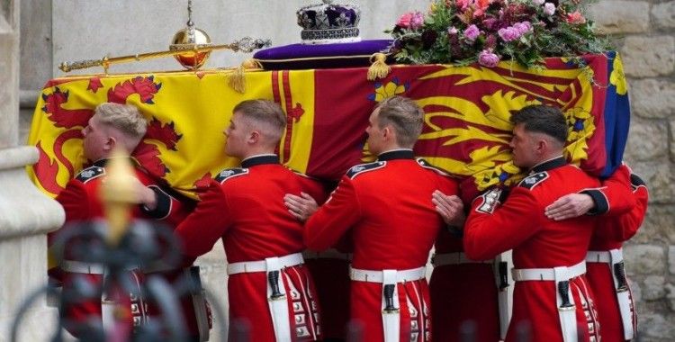 Kraliçe II. Elizabeth’in cenaze töreni düzenleniyor