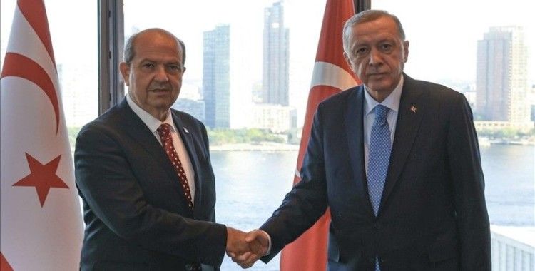 Cumhurbaşkanı Erdoğan KKTC Cumhurbaşkanı Tatar ile bir araya geldi