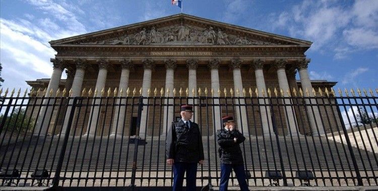 Fransa Ulusal Meclisi, 'cinsel taciz' ve 'şiddet vakaları' ile gündemde