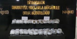 Diyarbakır polisi uyuşturucuya ve uyuşturucu tacirlerine göz açtırmıyor