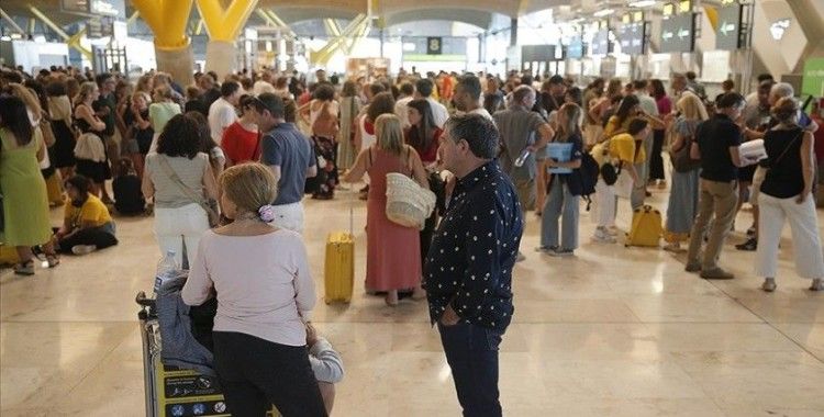 İspanya'da kötü hava şartları 1 can aldı, 671 uçuş iptal edildi