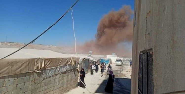 Suriye’de mülteci kampına hava saldırısı: 8 yaralı