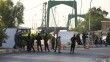 Bağdat'ta hükümet yol ve köprüleri kapattı