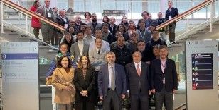 CERN'de çalışan Türk bilim insanları Cenevre'deki Türk toplumuyla bir araya geldi