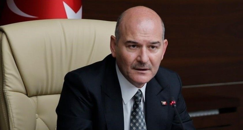 İçişleri Bakanı Soylu, İzmir'de Kur'an-ı Kerim'e saygısızlık yapan iki kişinin gözaltına alındığını açıkladı