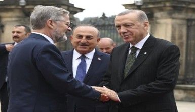 Cumhurbaşkanı Erdoğan, Avrupa Siyasi Topluluğu Zirvesi'ne katılıyor