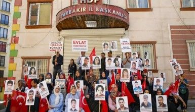 Evlat nöbetindeki babadan HDP'li Beştaş'a tepki