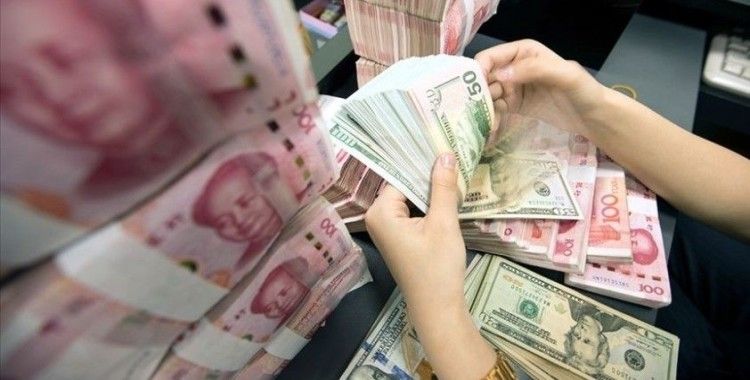 Yuan, dolar karşısında tarihi düşük seviyeye geriledi