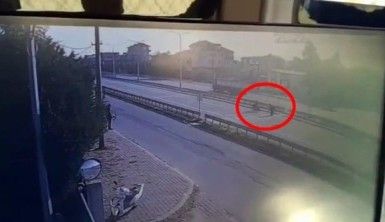 2 kişinin hayatını kaybettiği motosiklet kazası kamerada