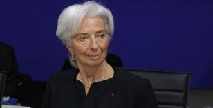 ECB Başkanı Lagarde: Enflasyonla mücadelede ekonomik büyüme kısıtlanabilir