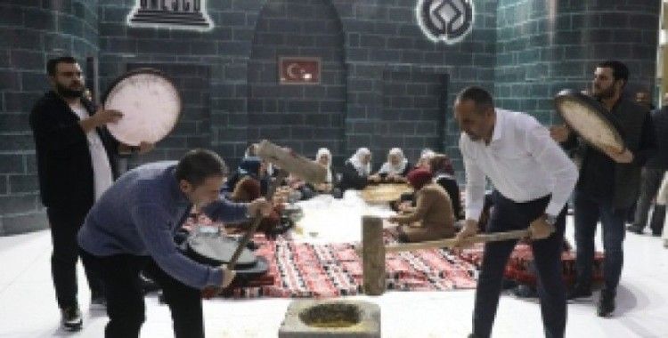 Diyarbakır'da 'Mirkut' geleneği canlandırıldı