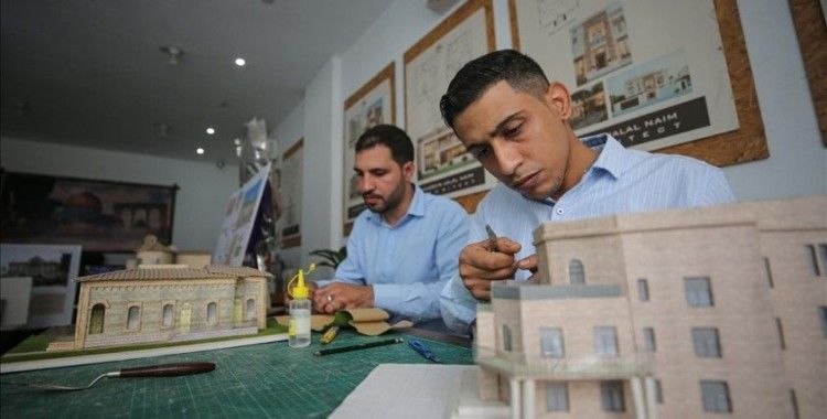 Filistinli mühendisler, ülkelerinin tarihini "sembol yapıların maketleriyle" canlı tutmaya çalışıyor