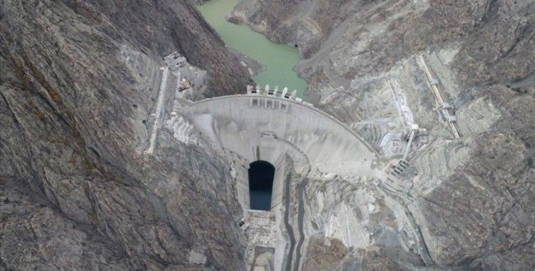Yusufeli Barajı ve HES'te su seviyesi 30 metreyi aştı