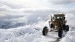 Muş'ta kar nedeniyle kapanan Üçevler grup köy yolu ekiplerin çalışmasıyla açıldı