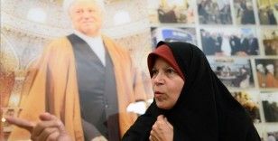 İran'da eski Cumhurbaşkanı Rafsancani'nin kızı 'gösterilere destek' suçlamasıyla yargılanıyor