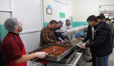 Bitlis'te 18 bin 500 öğrenciye ücretsiz yemek hizmeti