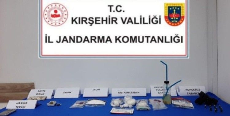 Kırşehir'de uyuşturucu operasyonu: 5 gözaltı