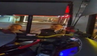 Ataşehir'de İETT aracının önünü kesip şoföre saldırdı