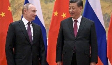 Putin ile Xi, video konferans yöntemiyle görüştü